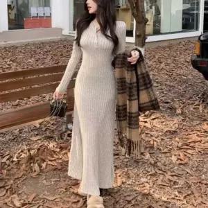 여자 긴치마 스타일 데이트룩 롱원피스 A라인 등원룩 패션 슬림 코디 가을 데일리 엄