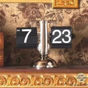 거실시계 HICKIES 메탈시계 선물 탁상시계 스탠드시계 플립 시계 메탈 사무실시계 데