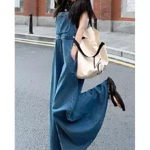 [하프클럽/]멜빵치마 데님 스커트 ST2024041202