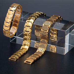 벨루아체 더 골드 건강 팔찌 게르마늄 티타늄 자석