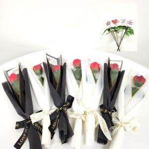 비누장미 꽃한송이 졸업식 입학식 발표회공연 감사 어버이날 스승의날 기념일 데이트(메세지카드+하트꽂이 포함)