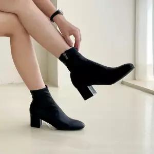 [롯데백화점]소보 니코린 2type 기모안감 삭스 앵클부츠 5cm