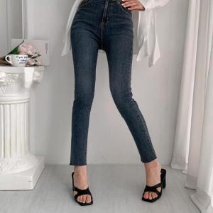 여자 스키니진 흑청 밑단컷팅 슬림핏 청바지_3