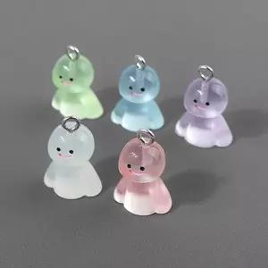 비즈아이 [6421-15]아크릴펜던트 야광테루테루보즈 날씨요정 13x16mm ,1개