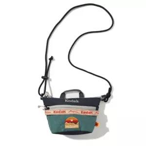 크로스백 UQS K5343RBG78BLU 하디 코다크롬 미니 크로스백 BLUE