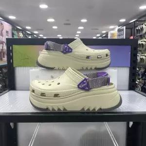 [크록스] 하이커 엑스케이프 클로그 208365-2CF