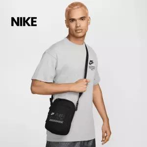 나이키 에어맥스 헤리티지 크로스바디 백 4L (HF6967-010)