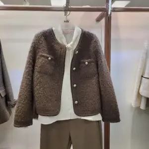 HC07 금장 뽀글이무스탕자켓  Y256NMUA04