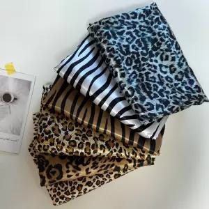 T665 탐나요 트윌 새틴 레오파트 호피 무늬 원단 패브릭 천