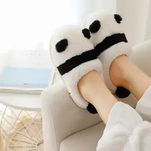 바오털실내화 귀여운 홈슬리퍼 털 신발 집 겨울 팬더 발편한슬리퍼 판다 학생 귀여운슬리퍼 팬더슬리퍼 화