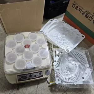 (리퍼) 엔유씨 요쿠르트제조기 12개들이 작동잘됩니다.