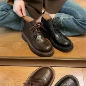 엘럽 여성용 워커힐 양가죽 리얼 통굽 워커 힐 스트랩 부츠 힛템