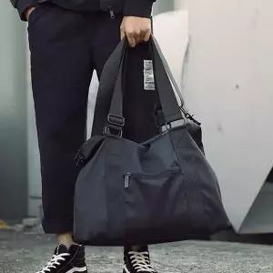 대용량 크로스백 대학생 데일리백 여행 스포츠 가방