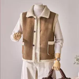 [커스텀에이블] 카라 단추 무스탕 조끼_T2511MU001D