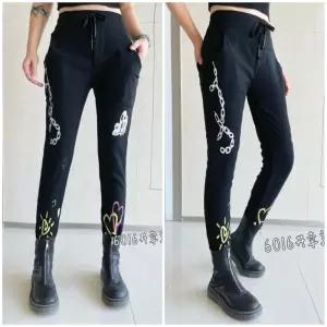 봉숙이 체인하트 2025 겨울 기모 신상 따뜻한 여성 스판 허리 밴딩 여자 배기 면 고무줄 팬츠 블랙 검정 색 베기 9부 긴 바지