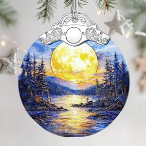 크리스마스 장식: 스테인드글라스 장식, 트리 홈 장식용 걸이 홀리데이 선물, 선물 - 숲 호수 위의 보름달