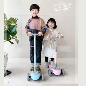 코지쿠잉 킥보드 원터치 접이식 LED 발광바퀴 3단조절 gSc7+3Kry