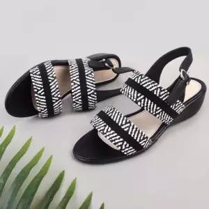 여름 여성 스트랩 버클샌들 미들굽 슬링백구두 통굽