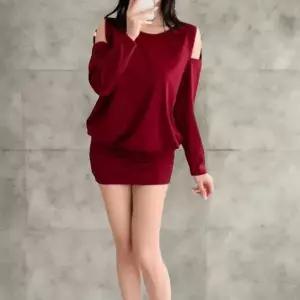 [하프클럽/]여성 어깨 홀 디자인 루즈핏 골드 링 셔링 미니 드레스