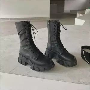 여성 통굽 워커 레이스업 장목 블랙워커 롱부츠