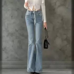 [하프클럽/]여성 워싱 미니멀리즘 나팔 하이웨스트 진