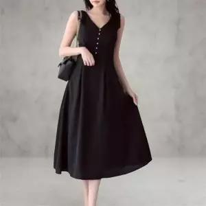 [하프클럽/]여성 빈티지 진주단추 블랙 브이넥 민소매 롱 드레스