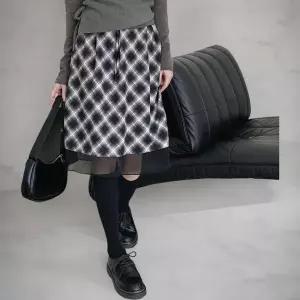 [하프클럽/]여성 키치무드 코디 시폰 격자 미니스커트
