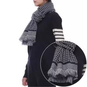 [발렌티노] 25FW 여성 브이로고 시그니처 울 혼방 머플러 (7W2ER028 XYY CDG 25F)