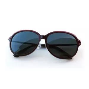 [콩심팥심]국산 가벼운 착용감 편안한 편광 선글라스 색안경