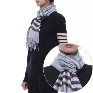 [버버리] 25FW 여성 체크 캐시미어 머플러 (8112636 BANK BLUE W 25F)