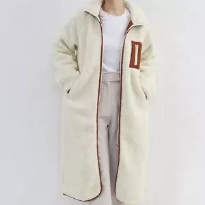 [신세계라이브쇼핑][옷자락] 여자 하이넥 포켓 포인트 뽀글이 롱 후리스 자켓