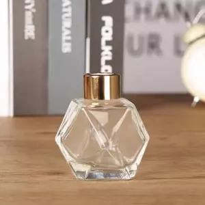 유 꽃병 인테리어 인테리어소품 한송이꽃병 큐브 용기 입체 유리화병 3p세트 200ml