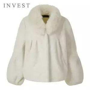 [신세계라이브쇼핑][인베스트] 퍼 카라 볼륨 핏 하프 퍼 코트_IN5W1CT1661