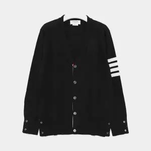 톰브라운 26SS 사선완장 클래식 메리노 울 남성 가디건 MKC002A Y1014 415