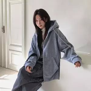 [옷자락]여성 자수 레터링 포인트 후리스 후드 집업 자켓