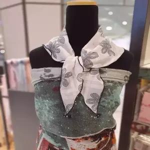 [닥스](김해점) 프리미엄 린넨 쁘띠 손수건 DPA1901