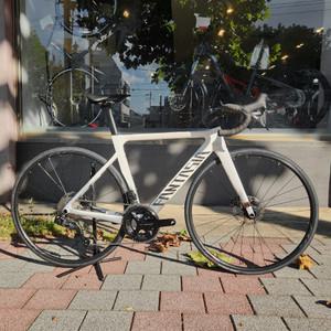 엘파마 판타지아 레이다 6 105 Di2 로드 자전거