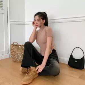 [하프클럽/]여자 하이넥 브랜드뉴 슬림핏 목 반팔티