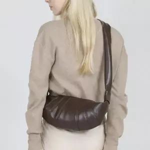 산타바바라폴로 플라넬 만두가방 여성 크로스백 캐주얼가방