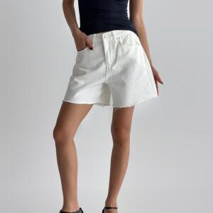 여자 아이보리쇼츠 컷팅 와이드 여름 반바지