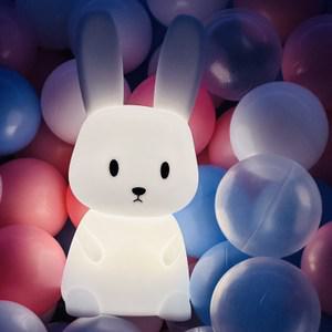 메리토 나스카피 충전식 무선 애니멀 실리콘무드등 아이 수면등 아기 수유등 LED 인테리어 조명 동물 무드