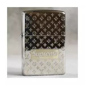 슈프림 수프림 SUPREME 지포 라이터 74