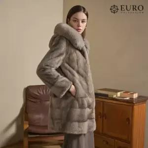 [최초가 1 490 000원][유로컬렉션]사가폭스퍼 트리밍 휘메일 풀스킨 밍크 롱코트