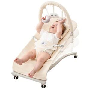 잠글 수 있는 바퀴가 달린 쿠도베이비 베이비 바운서, 부드러운 헤드 쿠션, 손과 눈의 협응력을 위한 걸이 인형, 100% 면 시트, 3단계 리클라인, 신생아부터 유아까지 접을 접이