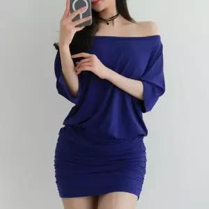 여자 오프숄더 가오리핏 컬러 셔링 미니 원피스_4