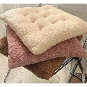 의자 겨울 학생 사무실 직장인 쿠션 부드러운 방석