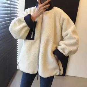 뽀글이점퍼 양털후리스 여자 겨울 털잠바 오버핏 여성 (WCE227D)