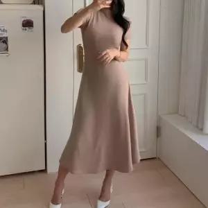 여자 가을 하객룩 반목 반팔 슬림핏 플레어 롱원피스