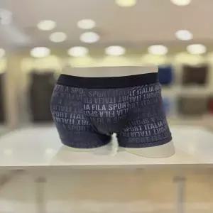 휠라언더웨어 워싱 데님 로고나염 남성 드로즈 FI253DR15M001 블랙