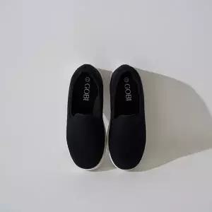 [고비(GOBI)]고비 GOBI 캐시미어 경량 슬립온_블랙
